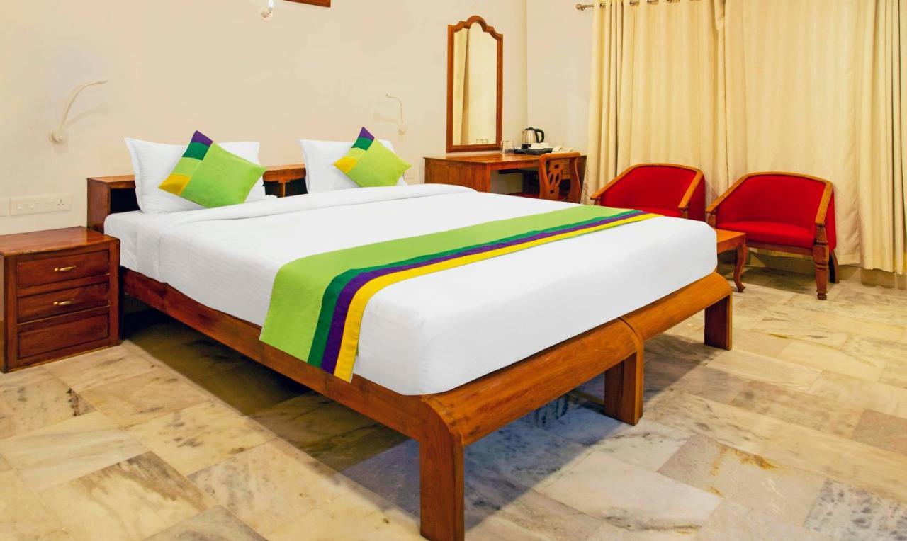 Hotel Treebo Kumily Gate Thekkady, Periyar National Park Exterior foto