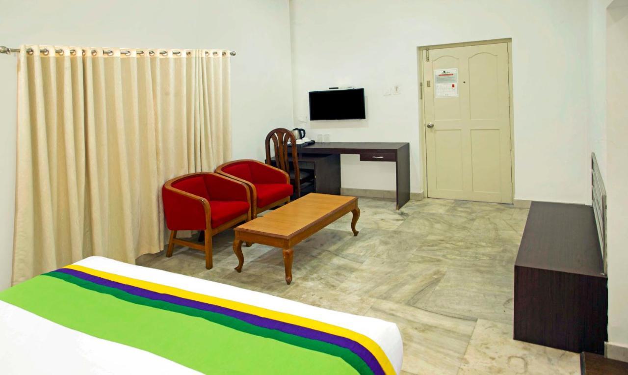 Hotel Treebo Kumily Gate Thekkady, Periyar National Park Exterior foto