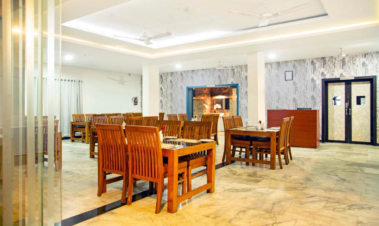 Hotel Treebo Kumily Gate Thekkady, Periyar National Park Exterior foto